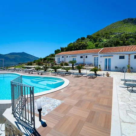 Antica Cascina Del Golfo Otel