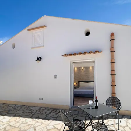 Otel Antica Cascina Del Golfo Scopello (Sicily)