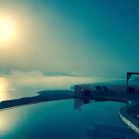 Hotel Antica Cascina Del Golfo 3*