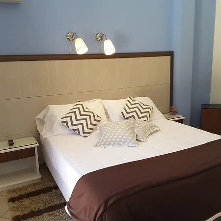 Antica Cascina Del Golfo Hotel