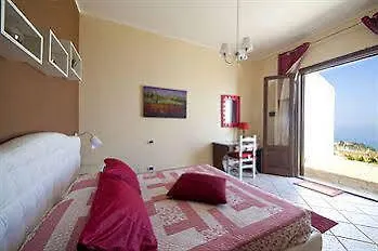 Antica Cascina Del Golfo Scopello (Sicily)