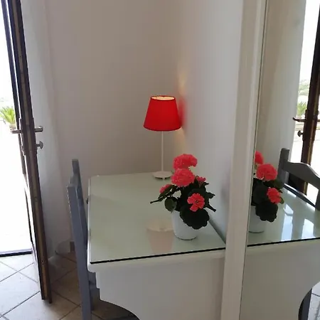 Hotel Antica Cascina Del Golfo 3*