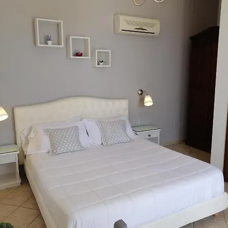 Antica Cascina Del Golfo 3* Scopello (Sicily)